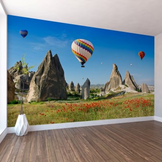 İri Kayalar Üstünde Uçan Renkli Sıcak Hava Balonları Duvar Kağıdı